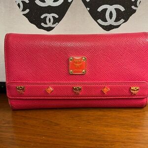 MCM Hot Pink Trifold Leather Long Wallet A278